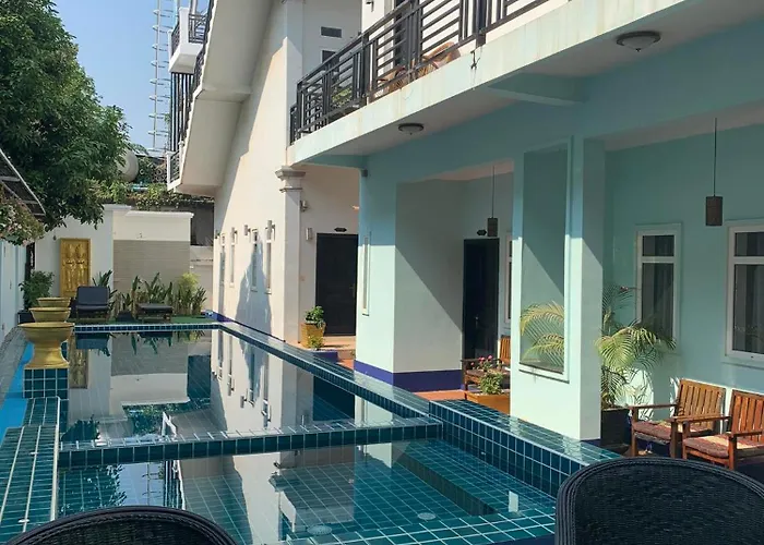 Saba Lua Hotel 4*
